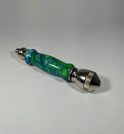 One hitter style herb pipe with custom body
